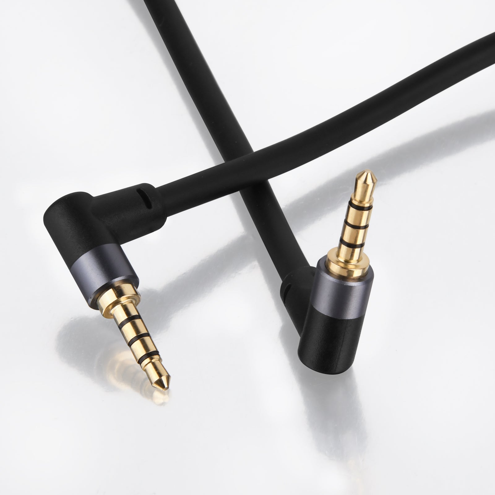 3.5mm 4 Pole 90 Degree Angled TRRS Male to Male Auxiliary Stereo Audio Cable 3m