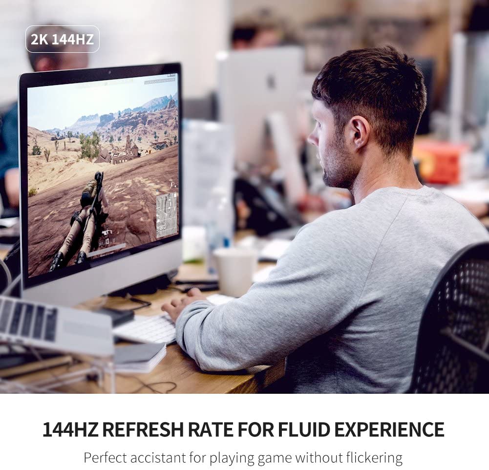 DisplayPort cable supporting 4K resolution at 60Hz