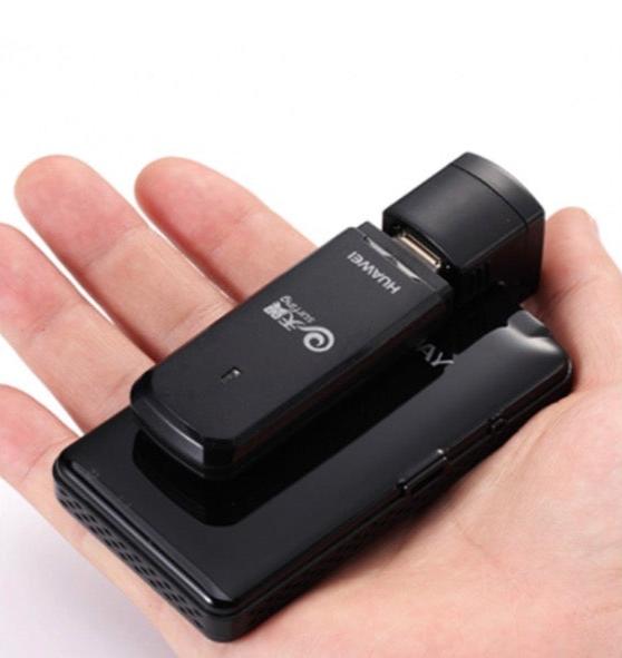 USB Type-A angled adapter for tight space