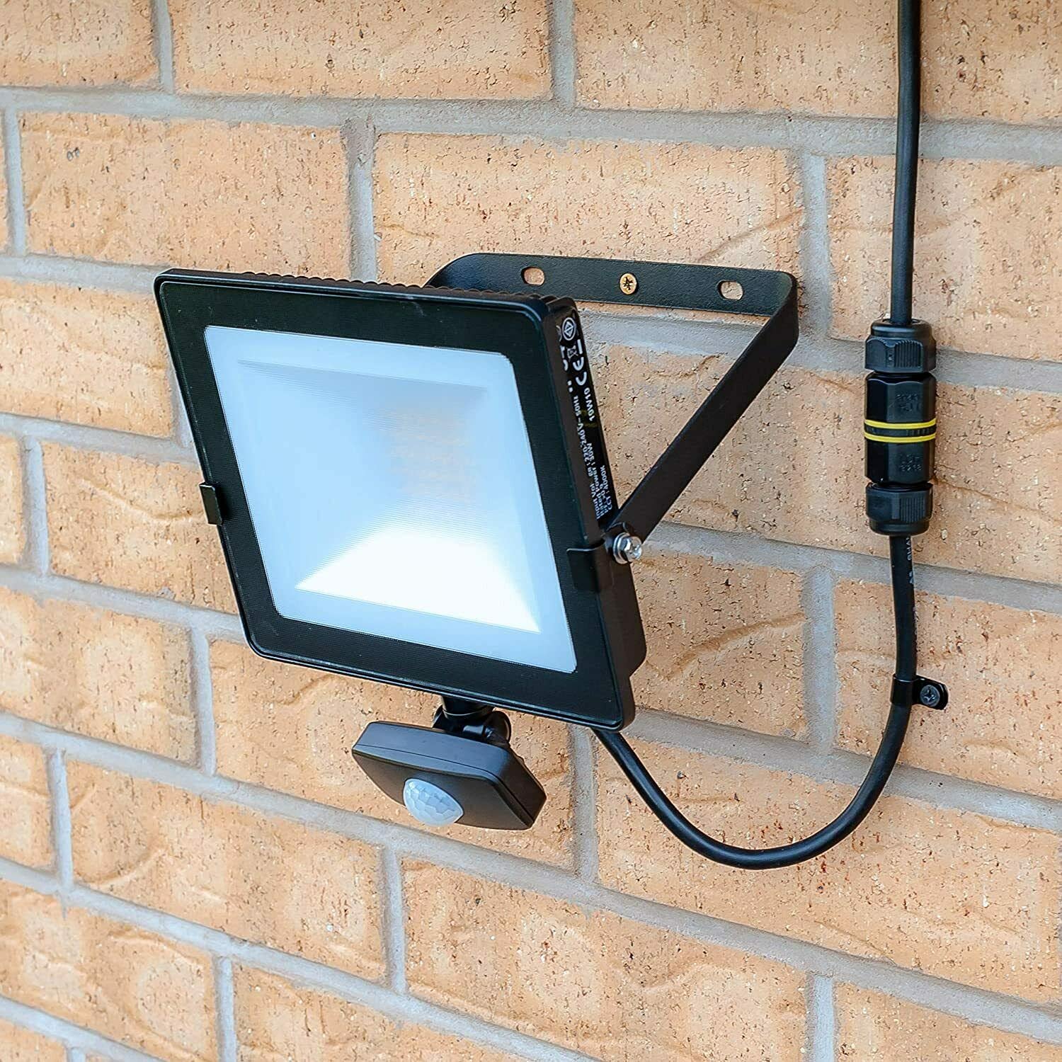 IP68 waterproof M16 3-pin junction box outdoor electrical connector