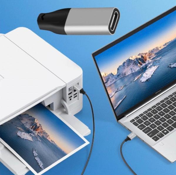 Black USB-C coiled extension lead