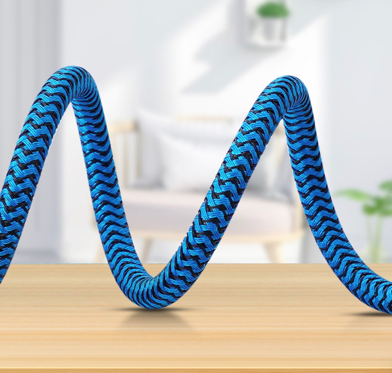 Flexible USB 3.0 extension cable with braided outer jacket