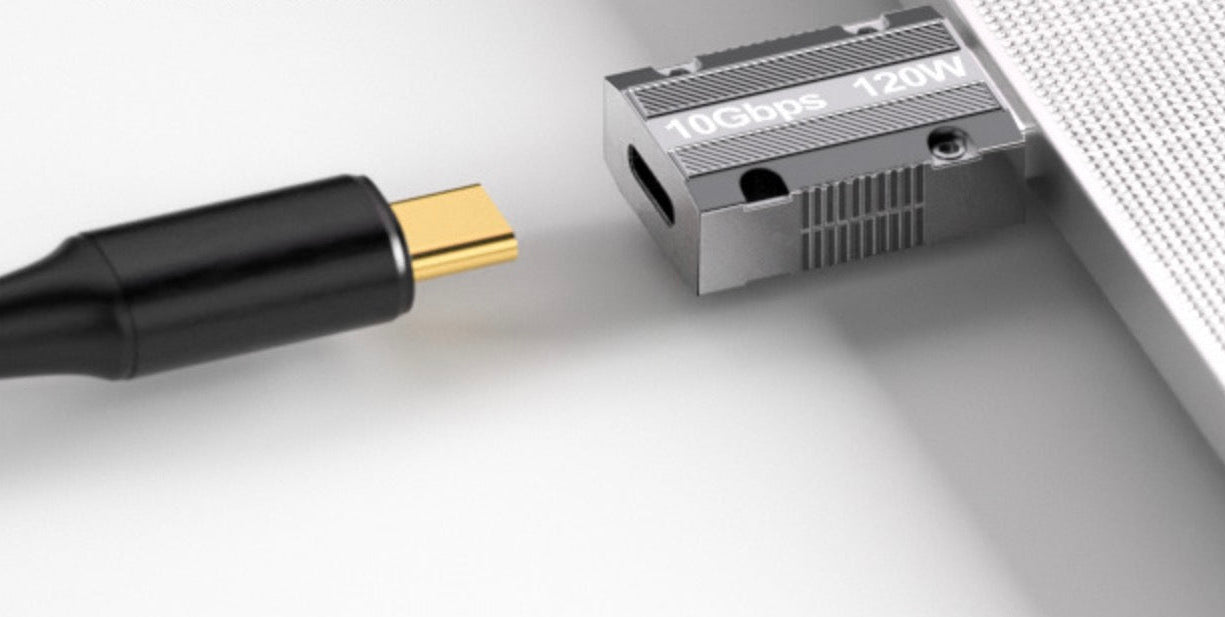 USB C adapter featuring built in LED connection status indicator