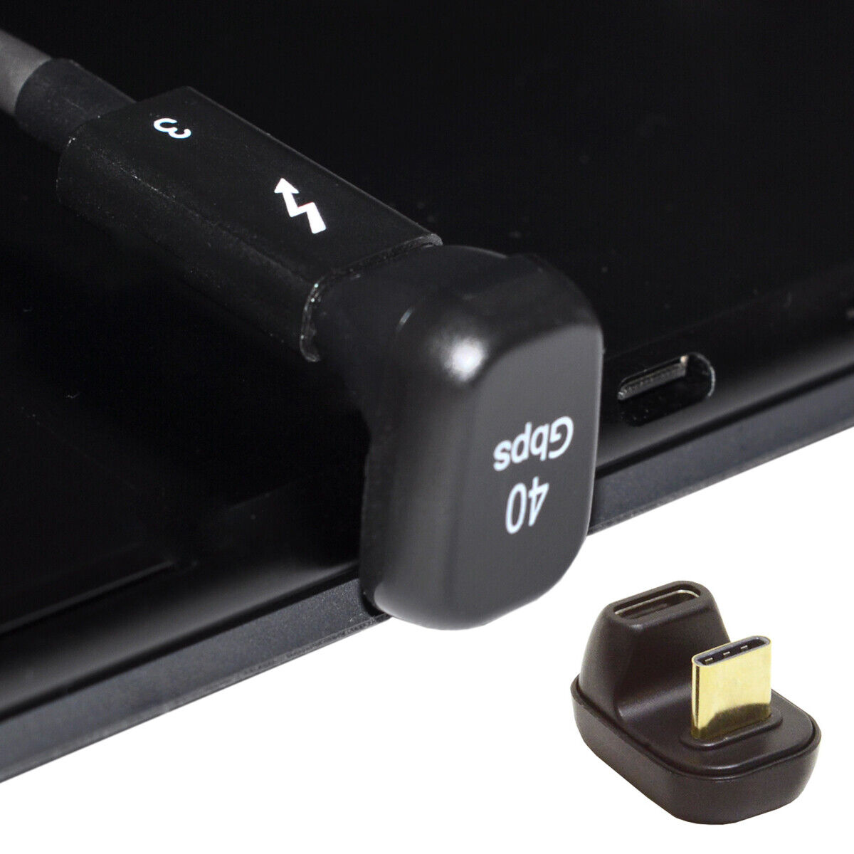 Compact USB-C extension adapter with power delivery