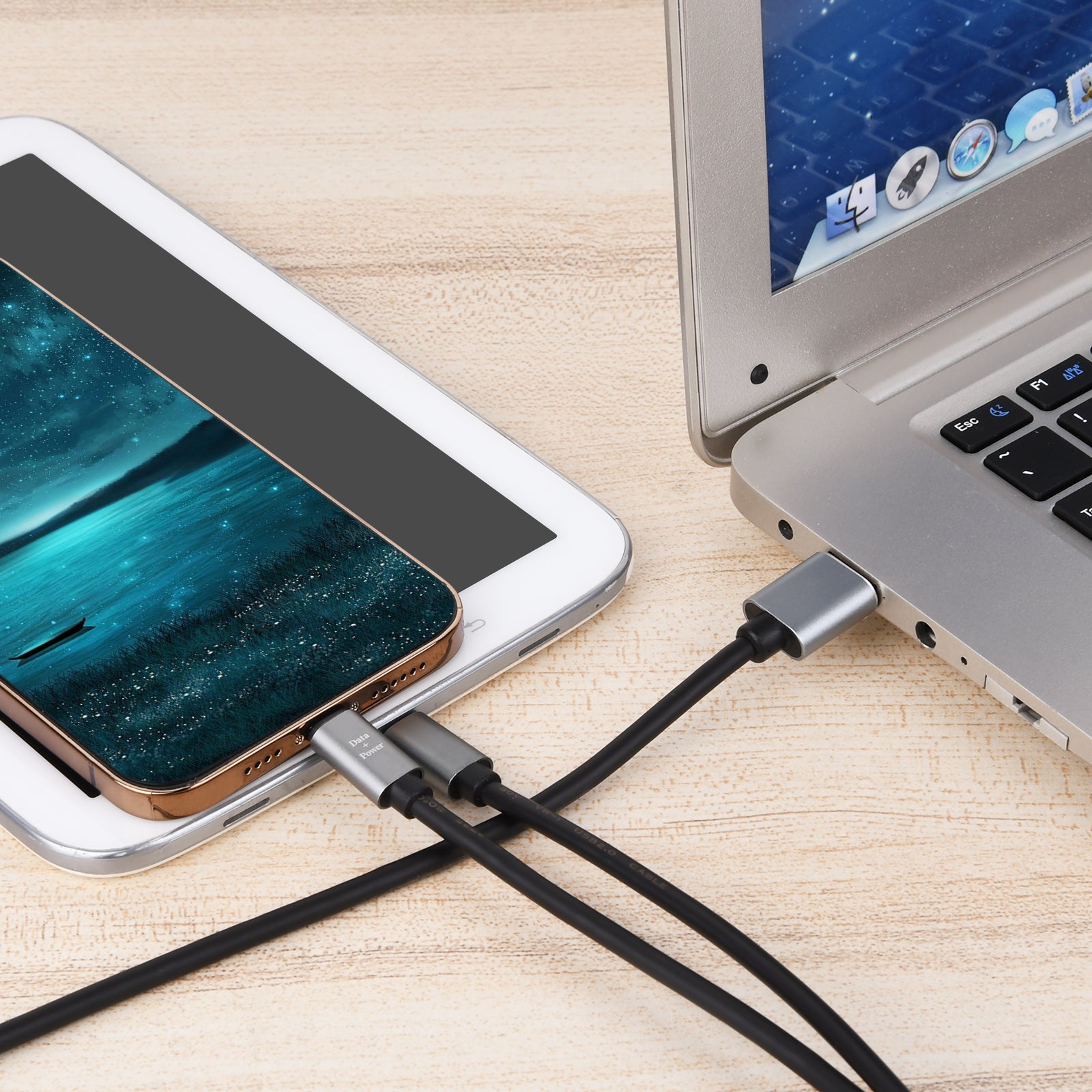 Micro USB Y splitter cable for charging devices