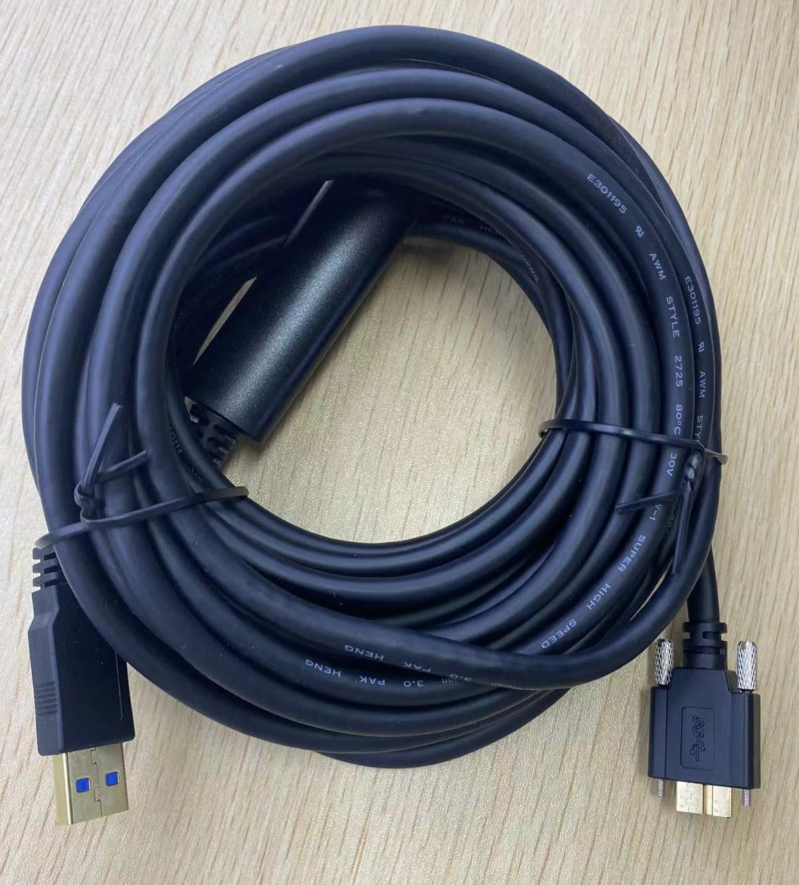 USB 3.0 A Male to USB Micro B Cable With Locking Screws 5Gbps